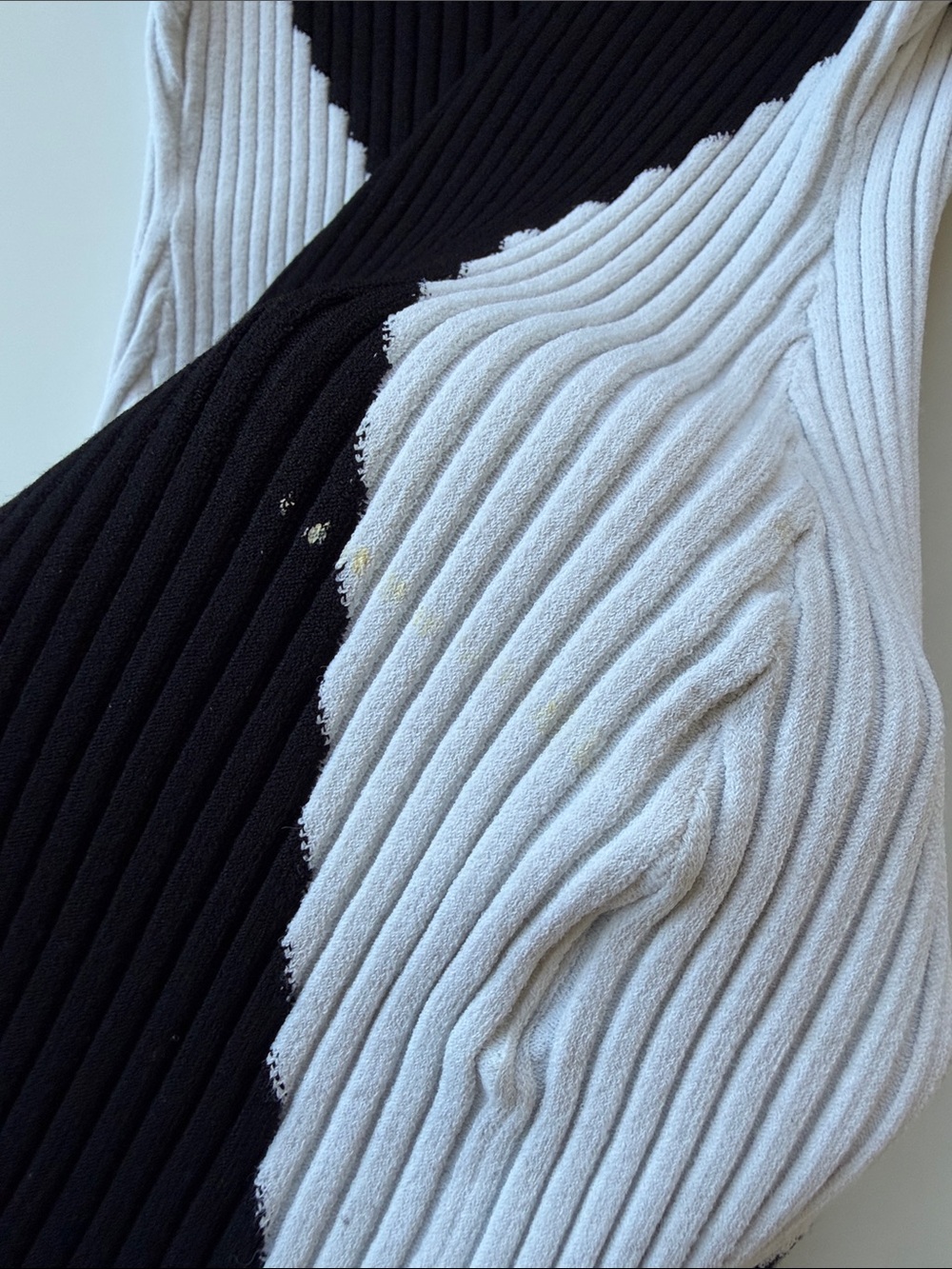 Versace Color Block Ribbed Knit V-Neck S/M - Picture 10 of 10